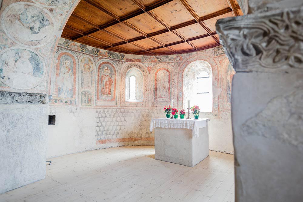 Altar im Schloss Tirol